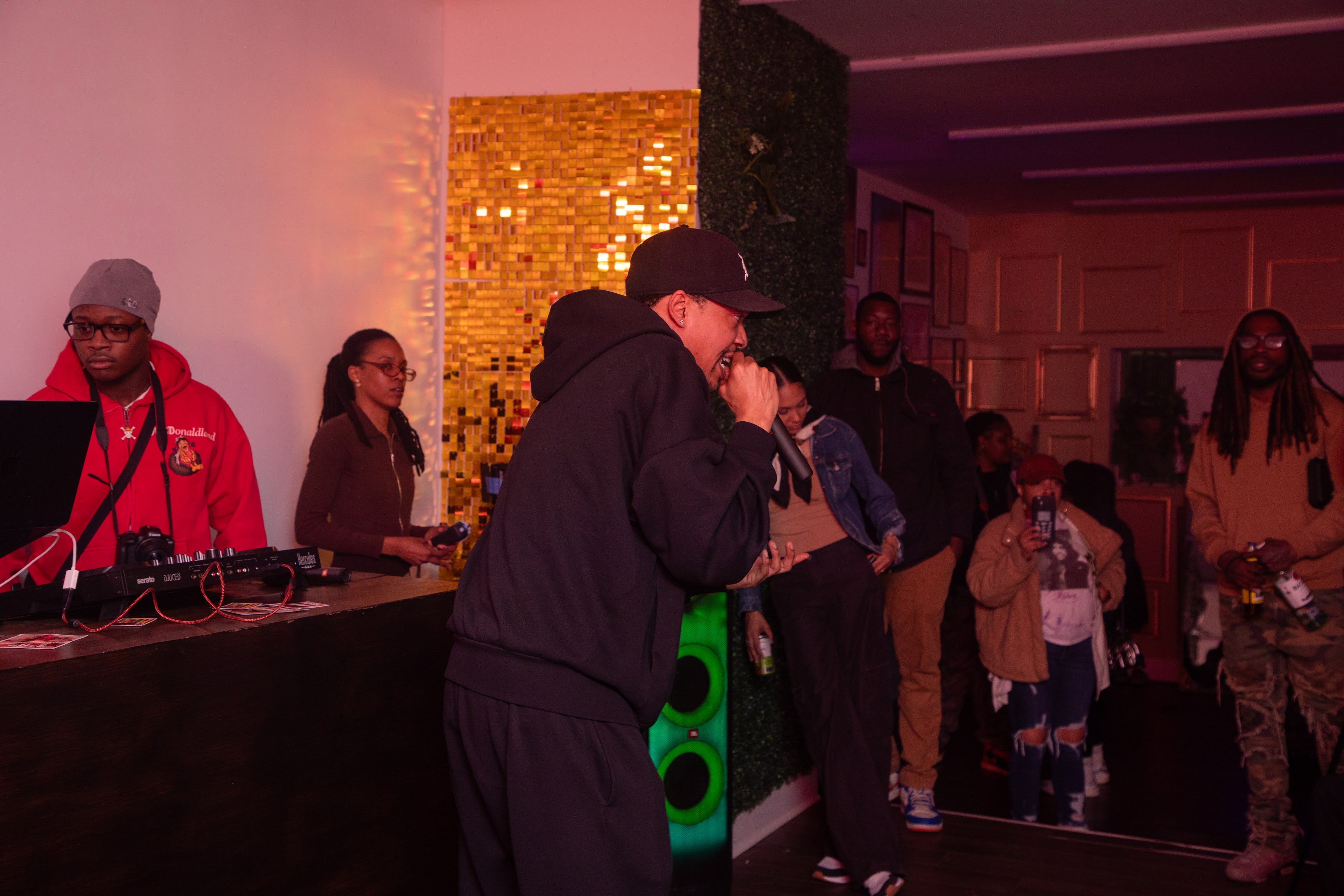 Klick & Flow: June 6
